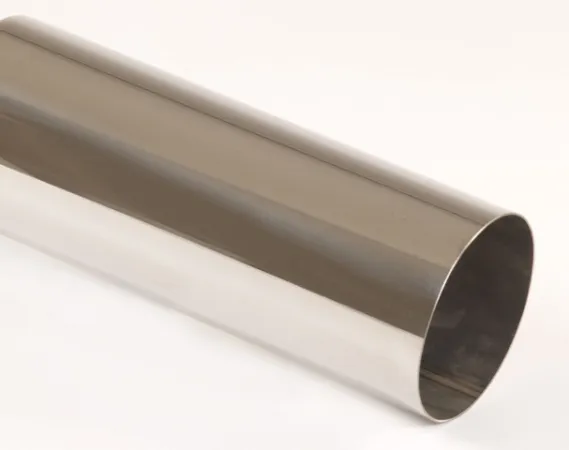 Tubo di scappamento 62 - 100 mm rotondo a spigolo vivo in acciaio inox