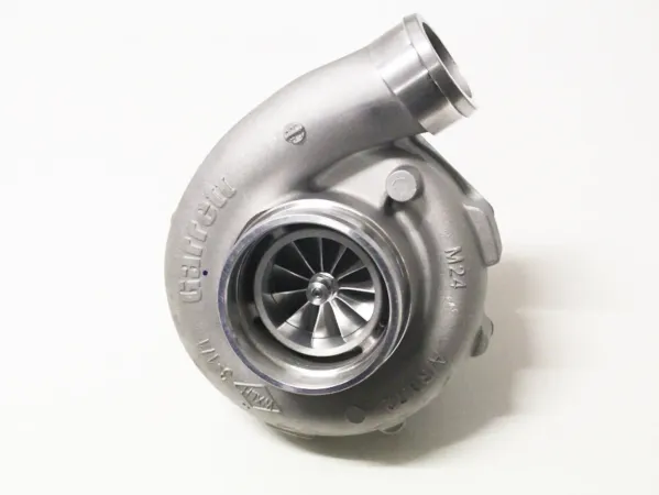 Garrett GTX3076R GEN II Super Core color argento. Alloggiamento compressore lucido con logo Garrett e modello impressi. Girante visibile, ingresso aria superiore. Cuscinetti a sfera, senza alloggiamento di scarico.