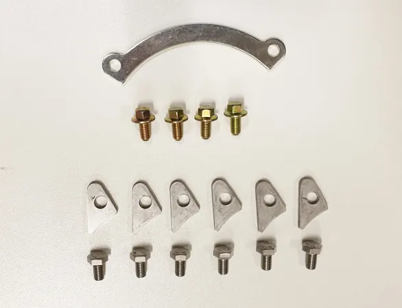 Set di montaggio del turbocompressore per K03, K04-001, K04-015 e K04-023 con 6 viti e 6 piastre di fissaggio.