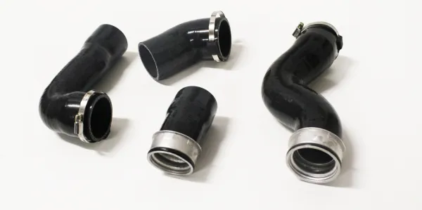 Kit tubi in silicone per Golf 6 GTI in 4 pezzi neri tubi di sovralimentazione, rinforzati