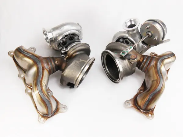 Aggiornamento turbocompressore Mitsubishi per BMW 135i, M, 335i Z4 N54B30A 306PS Bi-Turbo fino a 450PS