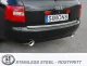 Vista posteriore di un'Audi A6 (C5) nera con sistema di scarico sportivo Simons Duplex. Sono visibili due terminali di scarico rotondi e argentati. La targa riporta il nome "Simons". Le luci posteriori sono rosse.